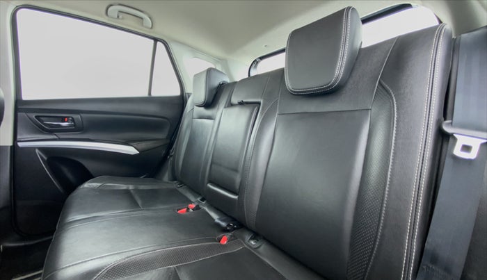 2018 Maruti S Cross ALPHA SHVS, Diesel, Manual, 56,102 km, Right Side Rear Door Cabin