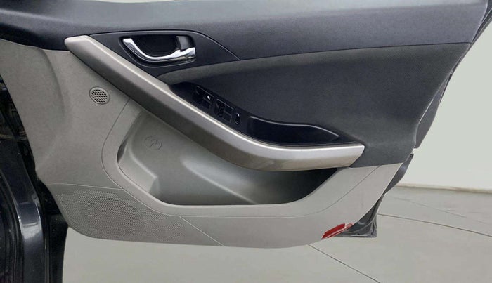 2019 Tata NEXON XZ PLUS PETROL, Petrol, Manual, 75,641 km, Driver Side Door Panels Control