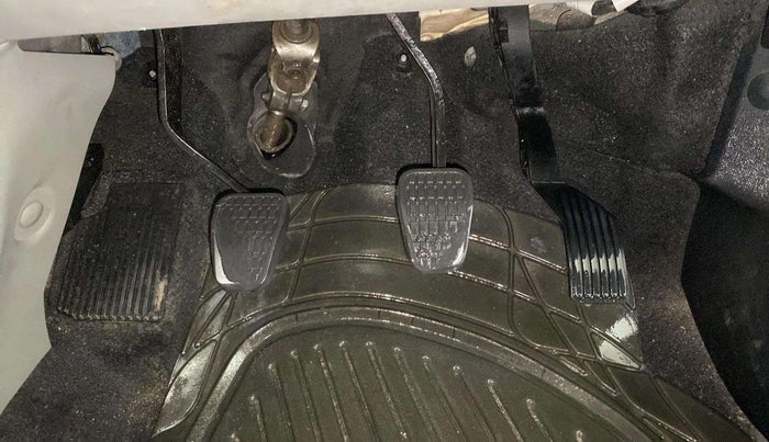 2019 Tata NEXON XZ PLUS PETROL, Petrol, Manual, 75,641 km, Pedals