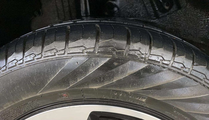 2019 Tata NEXON XZ PLUS PETROL, Petrol, Manual, 75,641 km, Right Rear Tyre Tread