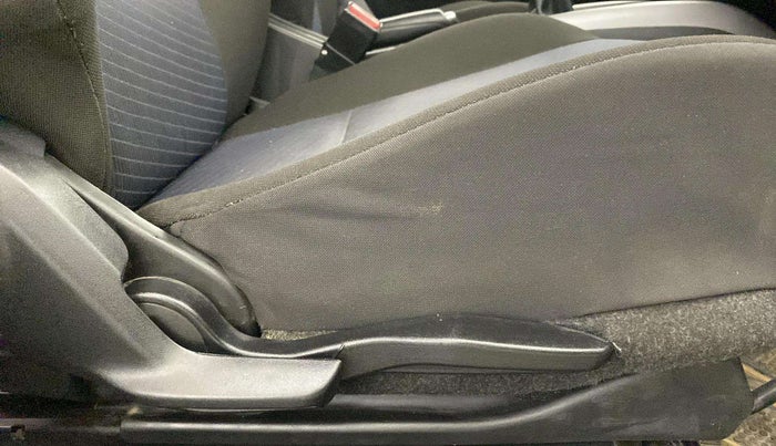 2020 Toyota Glanza G, Petrol, Manual, 57,420 km, Driver Side Adjustment Panel