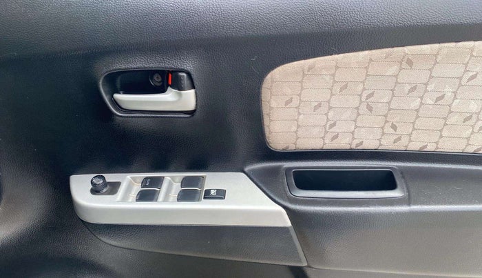 2016 Maruti Wagon R 1.0 VXI, Petrol, Manual, 33,926 km, Driver Side Door Panels Control