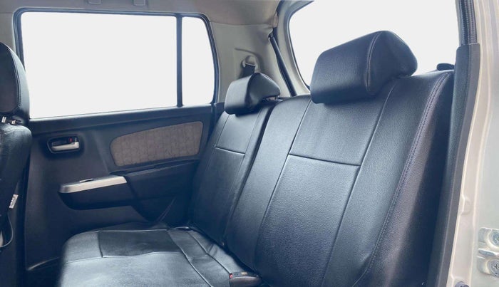 2016 Maruti Wagon R 1.0 VXI, Petrol, Manual, 33,926 km, Right Side Rear Door Cabin