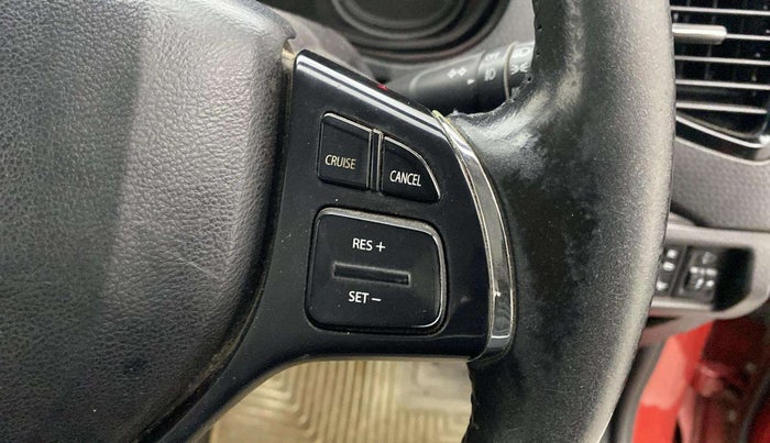 2020 Maruti Vitara Brezza ZXI PLUS DUAL TONE, Petrol, Manual, 1,02,010 km, Adaptive Cruise Control