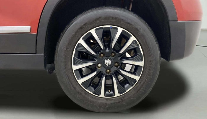 2020 Maruti Vitara Brezza ZXI PLUS DUAL TONE, Petrol, Manual, 1,02,010 km, Left Rear Wheel