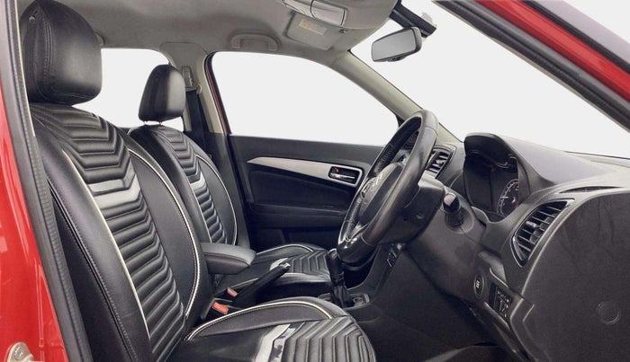 2020 Maruti Vitara Brezza ZXI PLUS DUAL TONE, Petrol, Manual, 1,02,010 km, Right Side Front Door Cabin