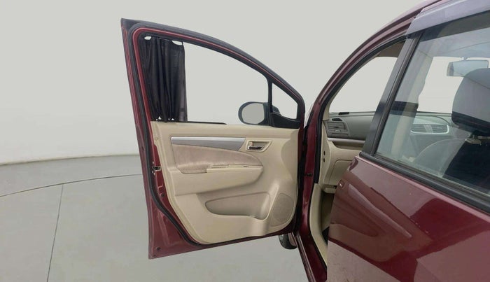 2015 Maruti Ertiga ZXI, Petrol, Manual, 55,492 km, LHS Front Door