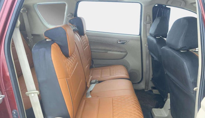 2015 Maruti Ertiga ZXI, Petrol, Manual, 55,492 km, Right Side Rear Door Cabin