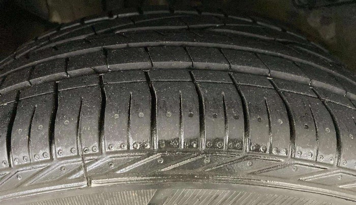 2023 Tata NEXON XZA PLUS PETROL, Petrol, Automatic, 26,542 km, Right Rear Tyre Tread