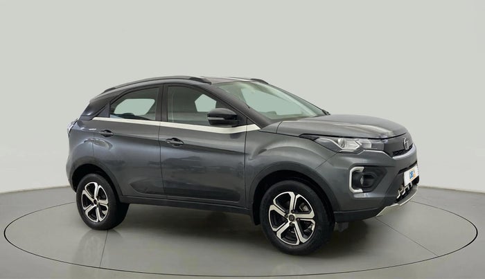 2023 Tata NEXON XZA PLUS PETROL, Petrol, Automatic, 26,542 km, Right Front Diagonal