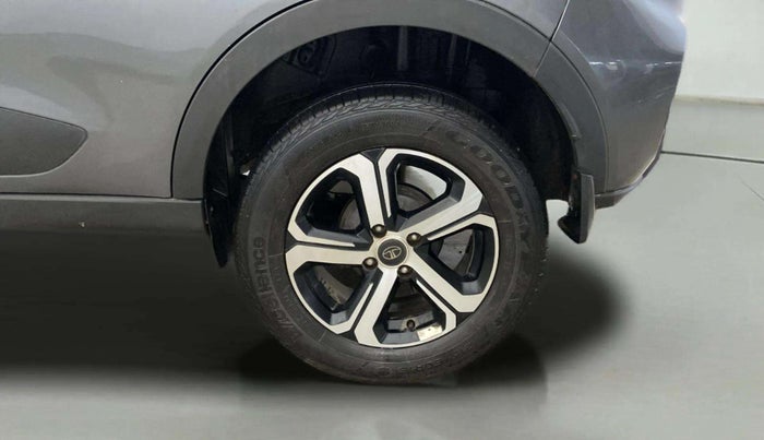 2023 Tata NEXON XZA PLUS PETROL, Petrol, Automatic, 26,542 km, Left Rear Wheel