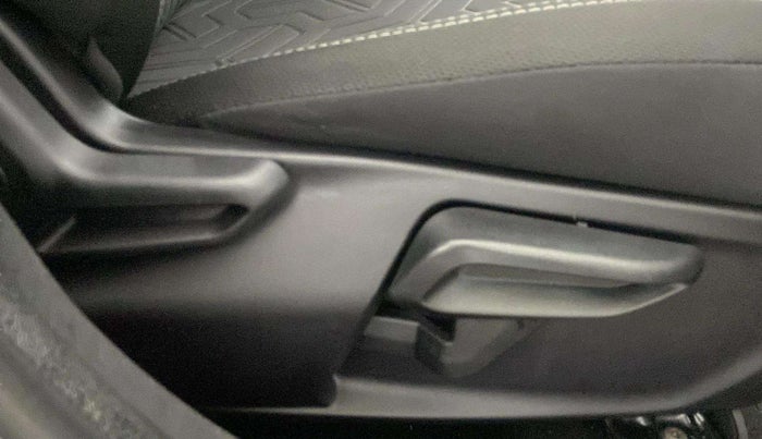 2023 Tata NEXON XZA PLUS PETROL, Petrol, Automatic, 26,542 km, Driver Side Adjustment Panel