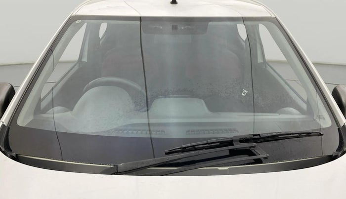 2019 Renault Kwid RXT 1.0 AMT (O), Petrol, Automatic, 35,858 km, Front Windshield