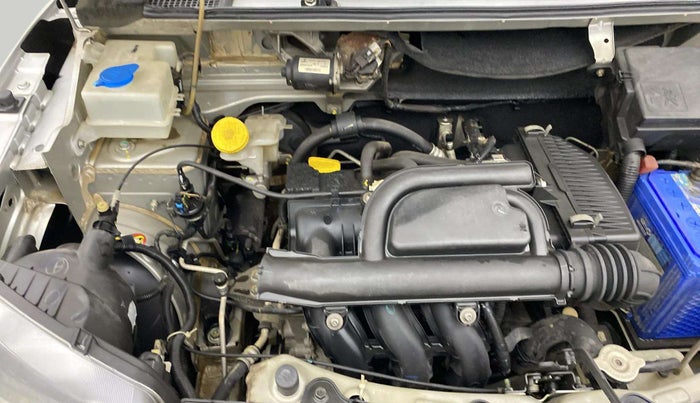 2019 Renault Kwid RXT 1.0 AMT (O), Petrol, Automatic, 35,858 km, Engine View - Right