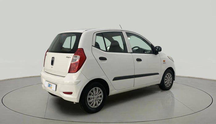 2015 Hyundai i10 MAGNA 1.1, CNG, Manual, 1,23,973 km, Right Back Diagonal