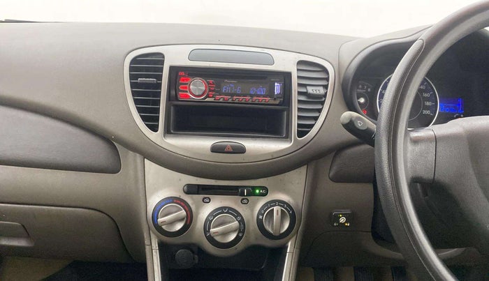 2015 Hyundai i10 MAGNA 1.1, CNG, Manual, 1,23,973 km, Air Conditioner