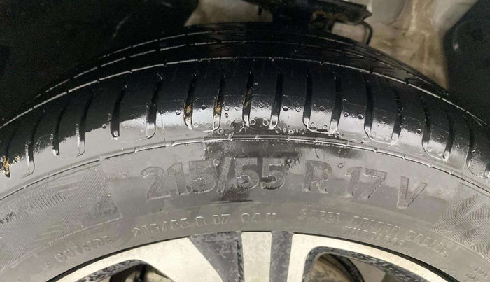 2023 MG ASTOR SAVVY 1.5 CVT, Petrol, Automatic, 25,112 km, Left Front Tyre Tread
