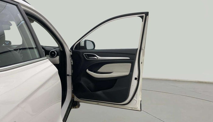 2023 MG ASTOR SAVVY 1.5 CVT, Petrol, Automatic, 25,112 km, RHS Front Door