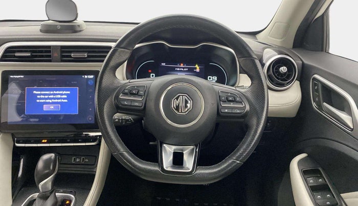 2023 MG ASTOR SAVVY 1.5 CVT, Petrol, Automatic, 25,112 km, Steering Wheel Close Up