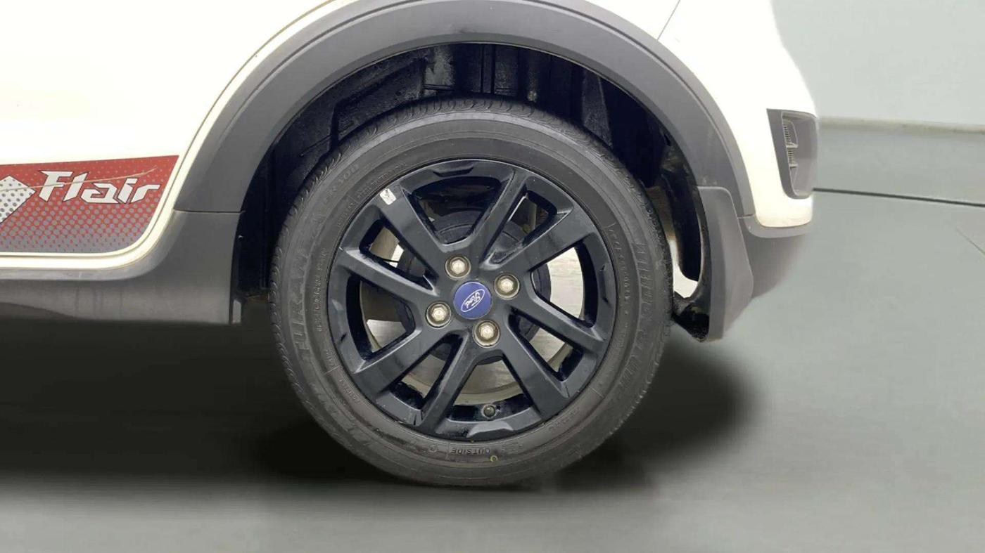 2021 Ford FREESTYLE FLAIR EDITION 1.2 PETROL, Petrol, Manual, 56,523 km, Left Rear Wheel
