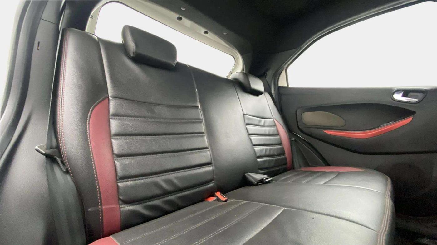 2021 Ford FREESTYLE FLAIR EDITION 1.2 PETROL, Petrol, Manual, 56,523 km, Right Side Rear Door Cabin