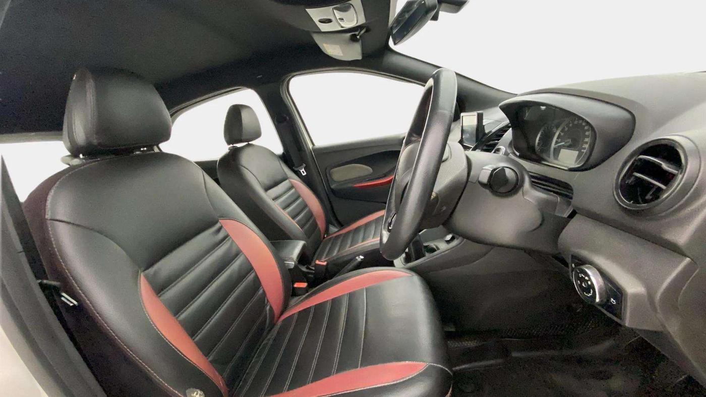 2021 Ford FREESTYLE FLAIR EDITION 1.2 PETROL, Petrol, Manual, 56,523 km, Right Side Front Door Cabin