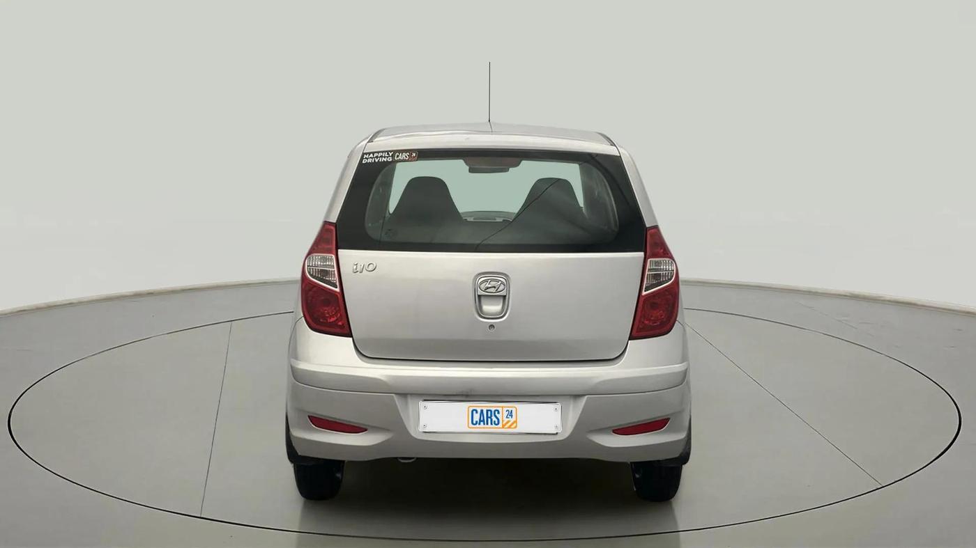 2013 Hyundai i10 MAGNA 1.1, Petrol, Manual, 30,307 km, Back/Rear