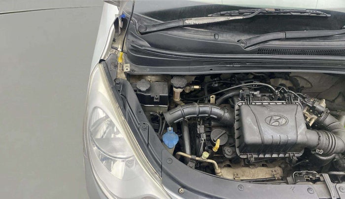 2013 Hyundai i10 MAGNA 1.1, Petrol, Manual, 30,307 km, Engine View - Right