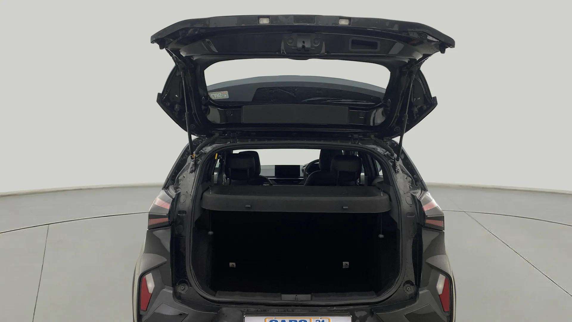 Boot-Open-Top-Half-View-43