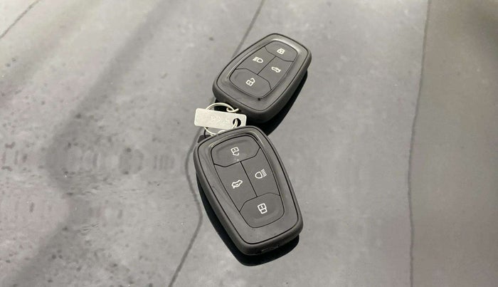 2024 Tata NEXON Fearless Plus S Dark, Petrol, Manual, 4,068 km, Key Close Up