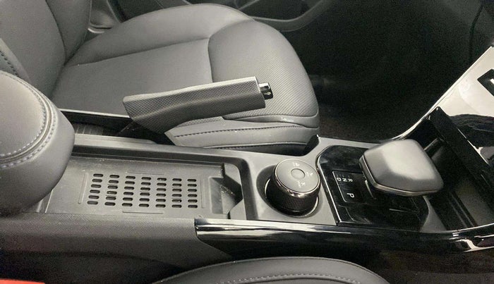 2024 Tata NEXON Fearless Plus S Dark, Petrol, Manual, 4,068 km, Gear Lever