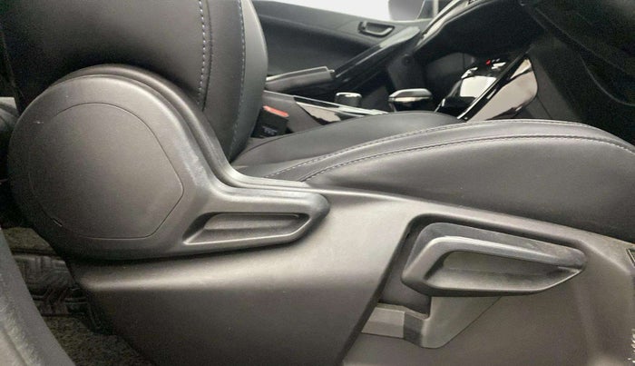 2024 Tata NEXON Fearless Plus S Dark, Petrol, Manual, 4,068 km, Driver Side Adjustment Panel