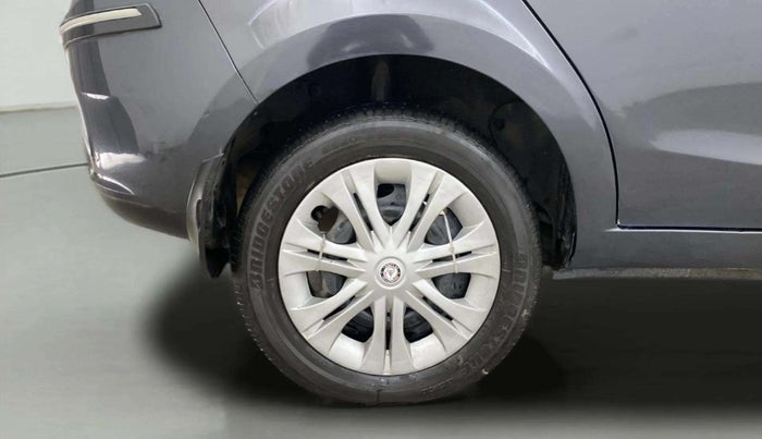 2016 Tata Zest XMS PETROL, Petrol, Manual, 80,972 km, Right Rear Wheel