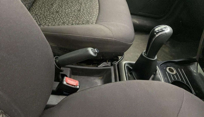 2016 Tata Zest XMS PETROL, Petrol, Manual, 80,972 km, Gear Lever
