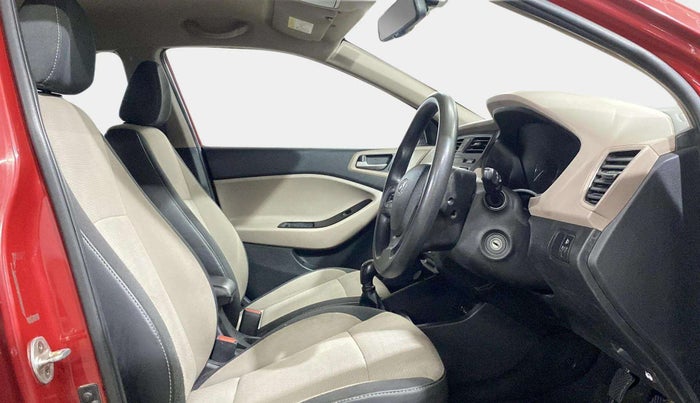 2016 Hyundai Elite i20 SPORTZ 1.2, Petrol, Manual, 71,317 km, Right Side Front Door Cabin