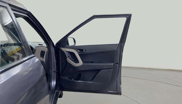 2017 Hyundai Creta E PLUS 1.6 PETROL, Petrol, Manual, 67,119 km, RHS Front Door