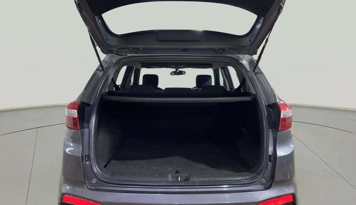 2017 Hyundai Creta E PLUS 1.6 PETROL, Petrol, Manual, 67,119 km, Boot Inside