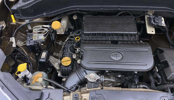 2022 Tata PUNCH ACCOMPLISHED MT, Petrol, Manual, 32,321 km, Engine View - Right