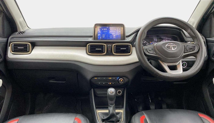 2022 Tata PUNCH ACCOMPLISHED MT, Petrol, Manual, 32,321 km, Dashboard