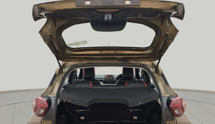2022 Tata PUNCH ACCOMPLISHED MT, Petrol, Manual, 32,321 km, Boot Inside