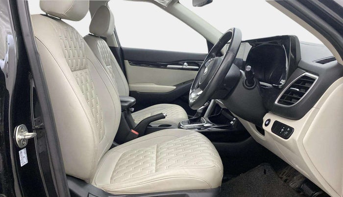 2020 KIA SELTOS HTX IVT 1.5 PETROL, Petrol, Automatic, 58,483 km, Right Side Front Door Cabin