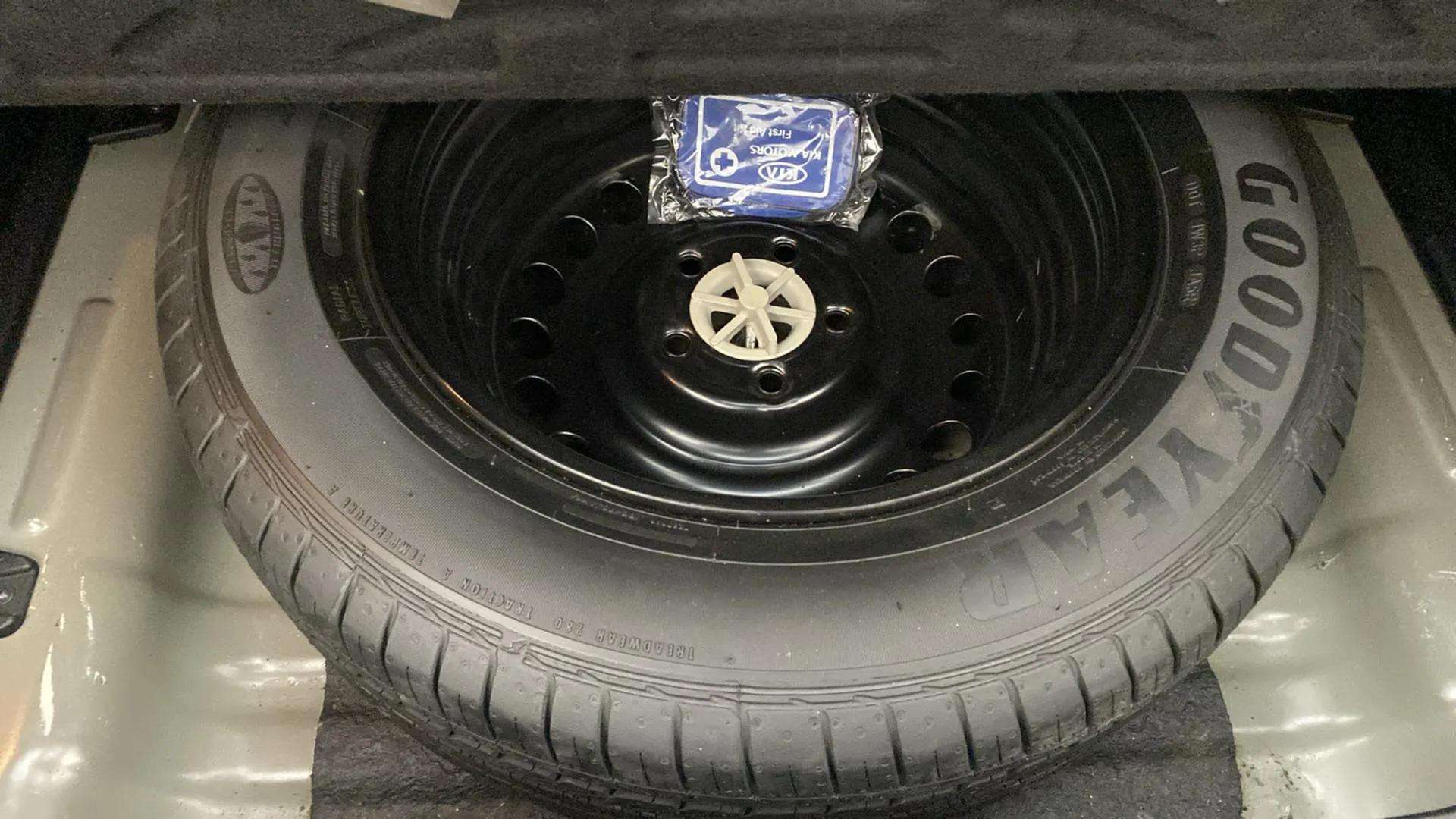 Spare-Tyre-22