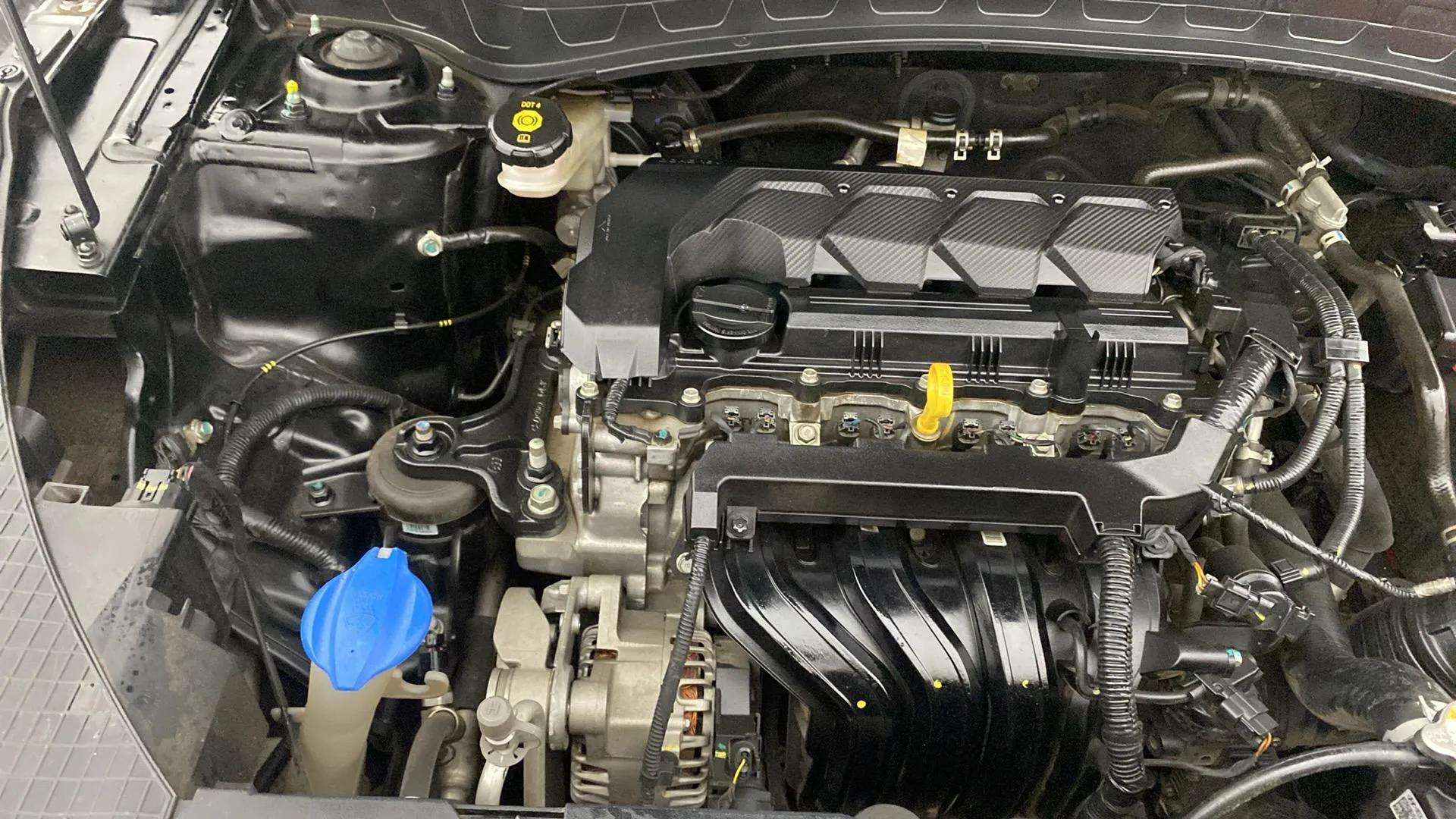 Engine-Right-Aligned--11