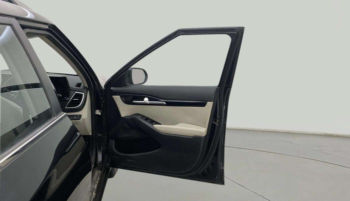 2020 KIA SELTOS HTX IVT 1.5 PETROL, Petrol, Automatic, 58,483 km, RHS Front Door