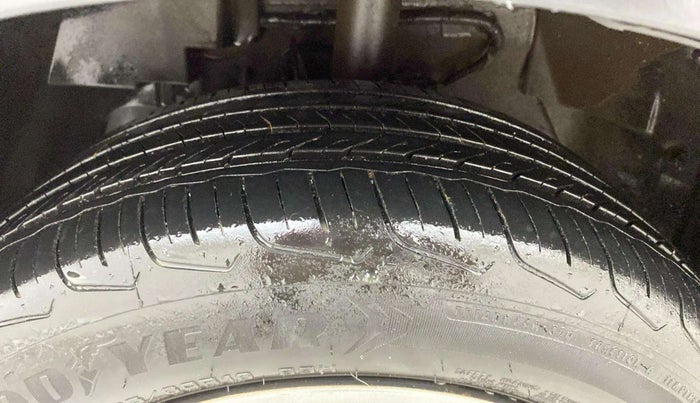 2018 Tata NEXON XM PETROL, Petrol, Manual, 53,112 km, Left Front Tyre Tread