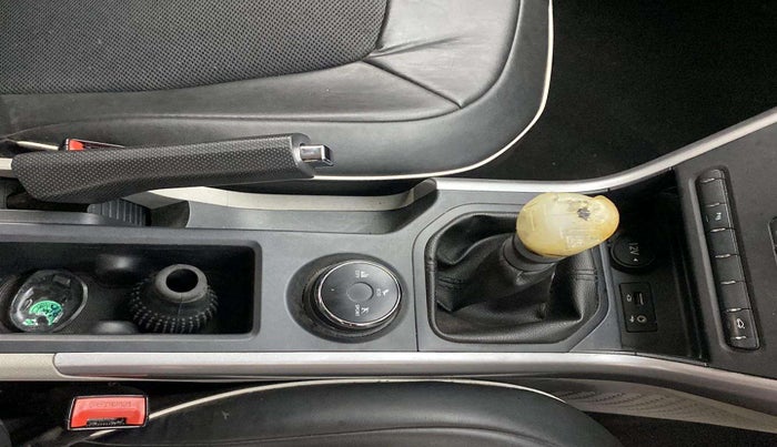 2018 Tata NEXON XM PETROL, Petrol, Manual, 53,112 km, Gear Lever