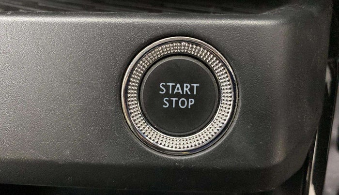 2021 Renault Kiger RXT MT, Petrol, Manual, 24,127 km, Keyless Start/ Stop Button