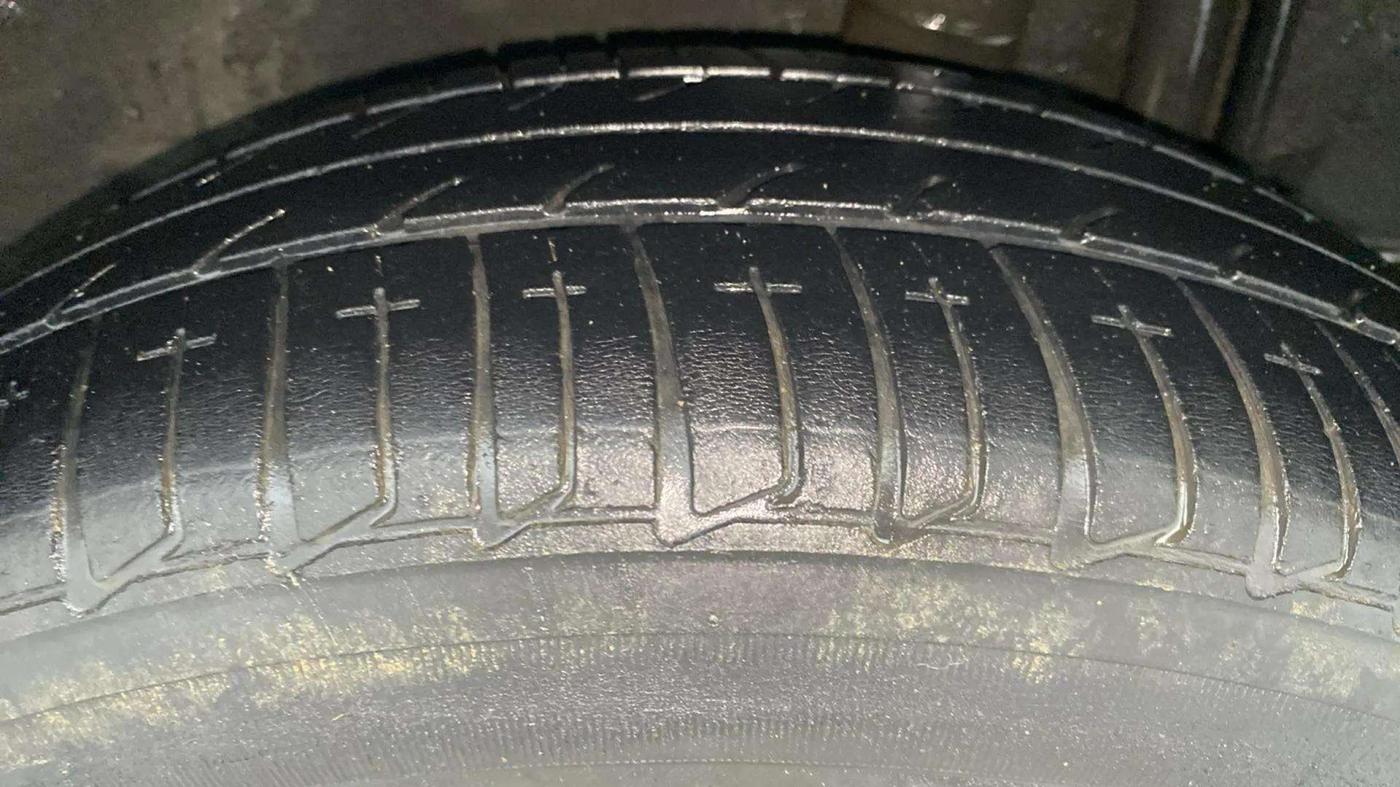 2014 Nissan Micra XV CVT, Petrol, Automatic, 34,494 km, Left Rear Tyre Tread