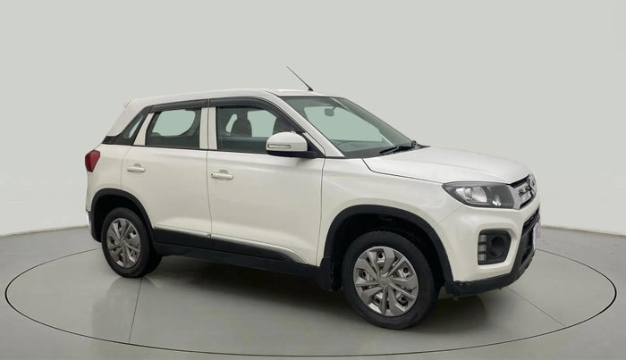2021 Maruti Vitara Brezza LXI, Petrol, Manual, 1,03,097 km, Right Front Diagonal