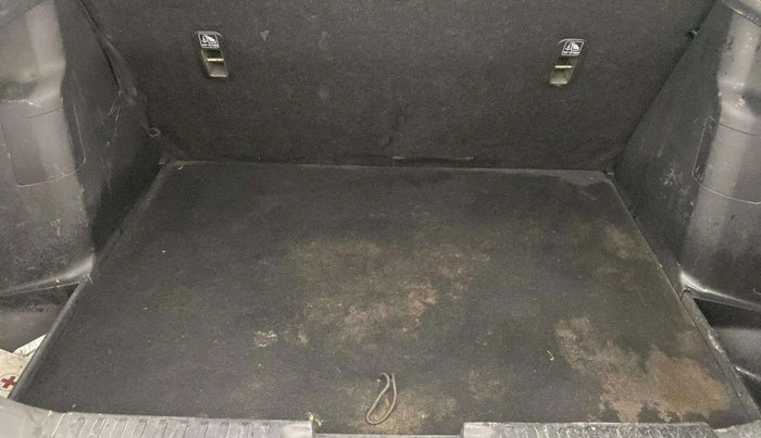 2021 Maruti Vitara Brezza LXI, Petrol, Manual, 1,03,097 km, Boot Inside